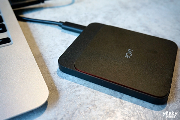 抓住稍縱即逝的靈感 LaCie Portable SSD移動(dòng)固態(tài)硬盤評(píng)測及數(shù)據(jù)處理服務(wù)